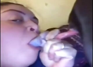 Amateur chick films herself while blowing her pet dog